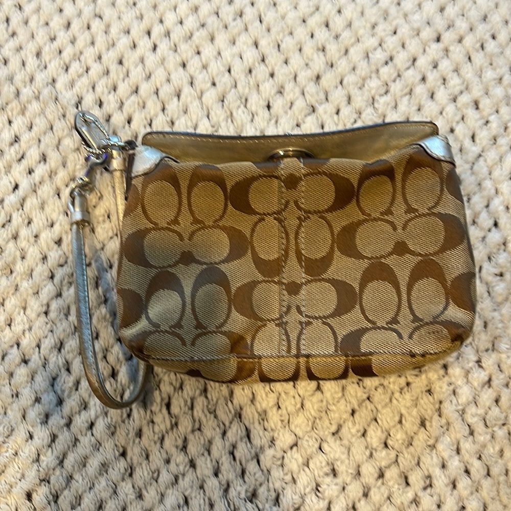 Coach twist clasp clutch wristlet